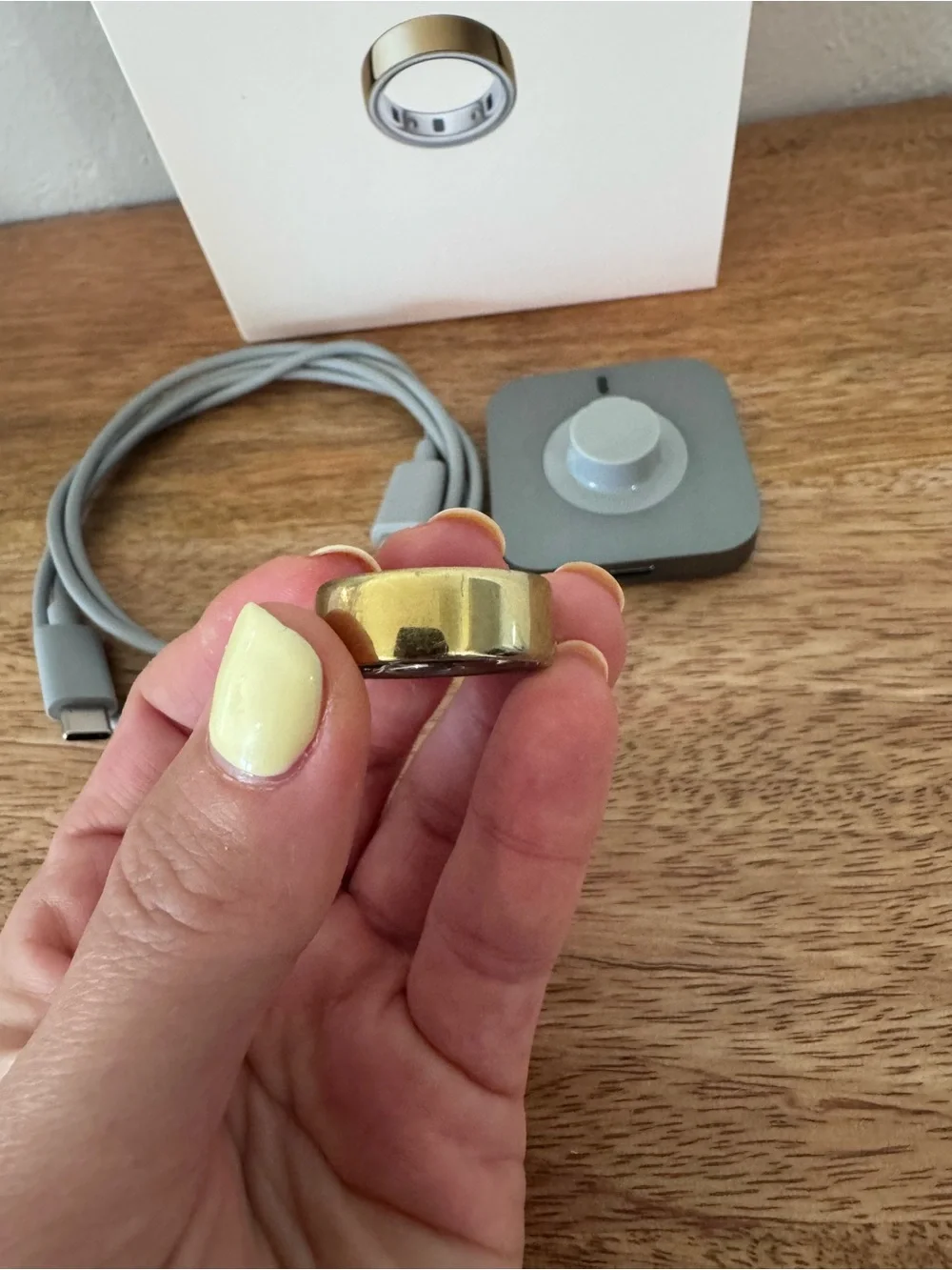 Oura Ring 4, Size 7, Gold